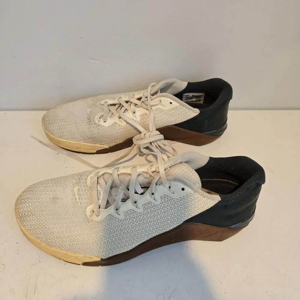 Nike Metcon 5 Ivory Seaweed Tan Size 12